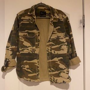 Zara mens camo jacket - medium